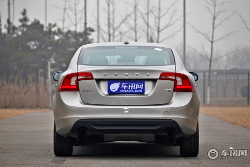 沃尔沃 沃尔沃S60