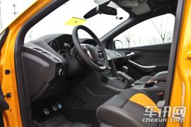 福特-福克斯(进口)-2.0T ST 橙色版