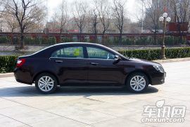 吉利汽车-帝豪EC7-1.8L 手动尊贵型