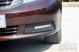 吉利汽车-帝豪EC7-1.8L 手动尊贵型