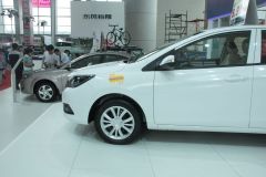 海马汽车-海马M3