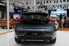 沃尔沃-沃尔沃V40