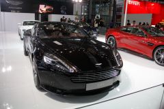 阿斯顿·马丁-阿斯顿马丁 DB9