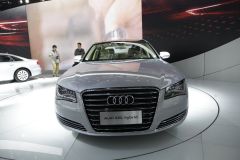 奥迪-奥迪A8L 混动版