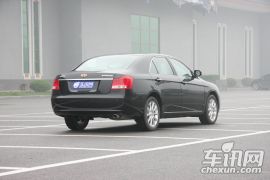 吉利汽车-帝豪EC8-2.0L 自动精英型