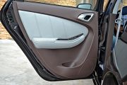 东风裕隆-纳智捷 5 Sedan-1.8T 自动旗舰型