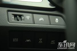 现代-格锐-3.0L 7座豪华型