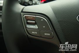 现代-格锐-3.0L 7座豪华型