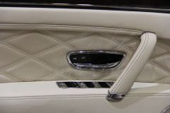 宾利-宾利FLYING SPUR