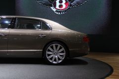 宾利-宾利FLYING SPUR
