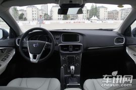 沃尔沃-沃尔沃V40-2.0T 智逸版