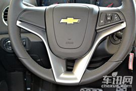 通用雪佛兰-科鲁兹-掀背 1.6T 自动旗舰型