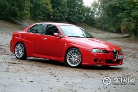 阿尔法罗密欧-ALFA 156