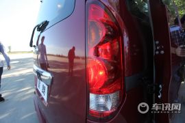 广汽吉奥-星朗-1.5L 七座至尊型