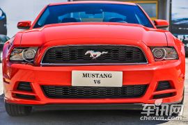 福特-野马-3.7L 自动标准型