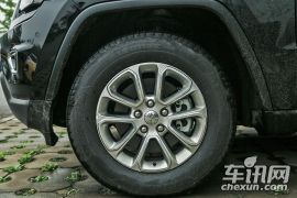 Jeep-大切诺基-3.6L 豪华导航版