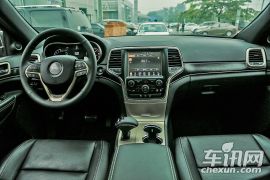 Jeep-大切诺基-3.6L 豪华导航版
