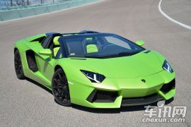 兰博基尼-Aventador-LP 700-4 Roadster