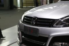 江铃汽车-新驭胜S350