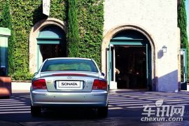 北京现代-索纳塔-2.7L 自动尊贵型