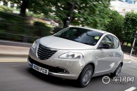 克莱斯勒-Ypsilon