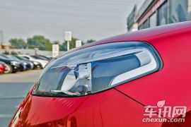 雷诺-科雷傲-2.0L 两驱标准版