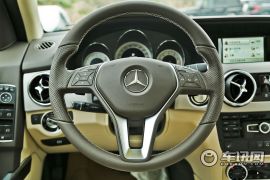 北京奔驰-奔驰GLK-改款GLK300 4MATIC 豪华型