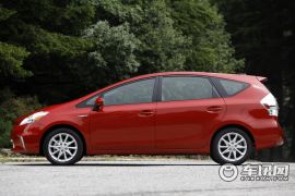 一汽丰田-普锐斯V