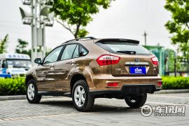 比亚迪-比亚迪S6-白金版 2.0L 手动精英型