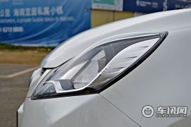 车讯网试驾长安新奔奔 动力配置全面升级