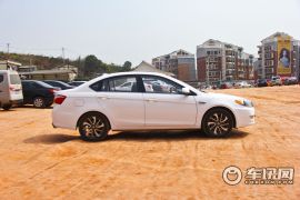 东南汽车-V5菱致