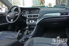 东南汽车-V5菱致