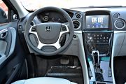 东风裕隆-大7 SUV-2.2T 四驱旗舰型
