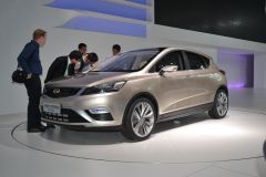 吉利汽车-帝豪CROSS