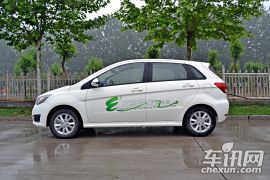北汽新能源-E150EV-两厢 E150 EV 电动科技版