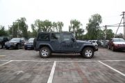 Jeep-牧马人-2.8TD 四门版 Sahara