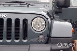 Jeep-牧马人-2.8TD 四门版 Sahara