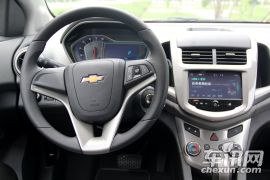 通用雪佛兰-爱唯欧-两厢 1.6SX AT 风尚版