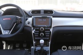 长城汽车-哈弗H2-1.5T 手动两驱精英版 