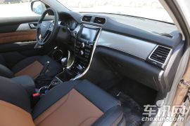 长城汽车-哈弗H2-1.5T 手动两驱精英版 