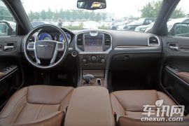 克莱斯勒-克莱斯勒300C（进口）-3.0L 卓越版