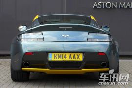 阿斯顿·马丁-V8 Vantage 2015