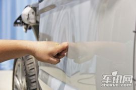 揽胜极光2.0T 5门熠动限量版-科学实验