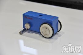 揽胜极光2.0T 5门熠动限量版-科学实验