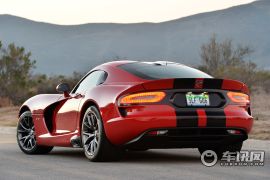 SRT-蝰蛇 2014