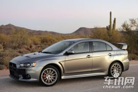 三菱-LANCER Evolution X Gsr 2013