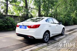 北京汽车-绅宝D60-2.0T 自动豪华型