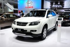 比亚迪-比亚迪S6