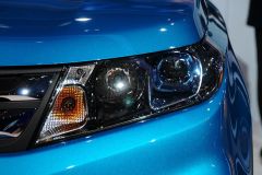 铃木-超级维特拉