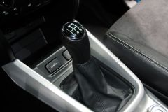 铃木-超级维特拉